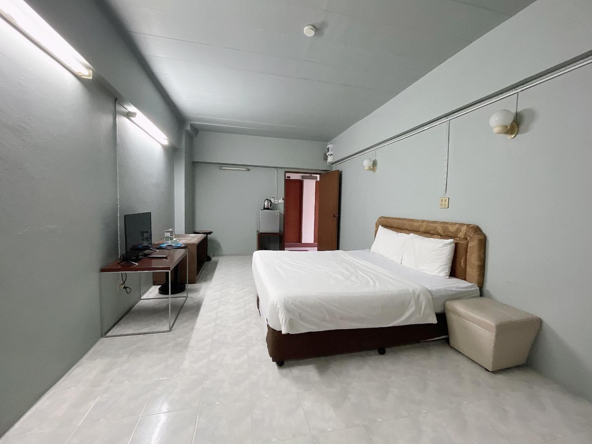 曼谷 Win Mansion汽车旅馆 外观 照片