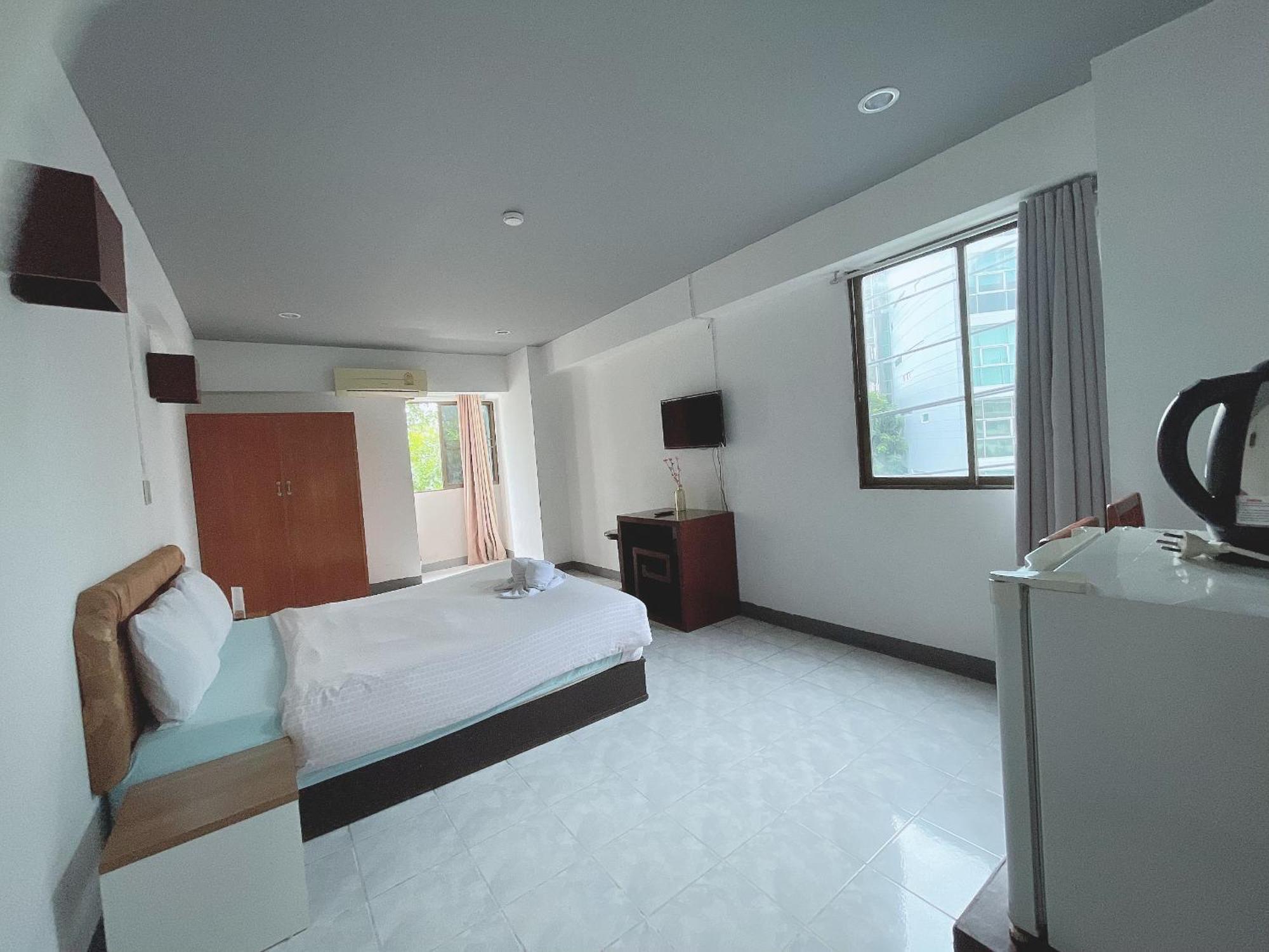 曼谷 Win Mansion汽车旅馆 外观 照片