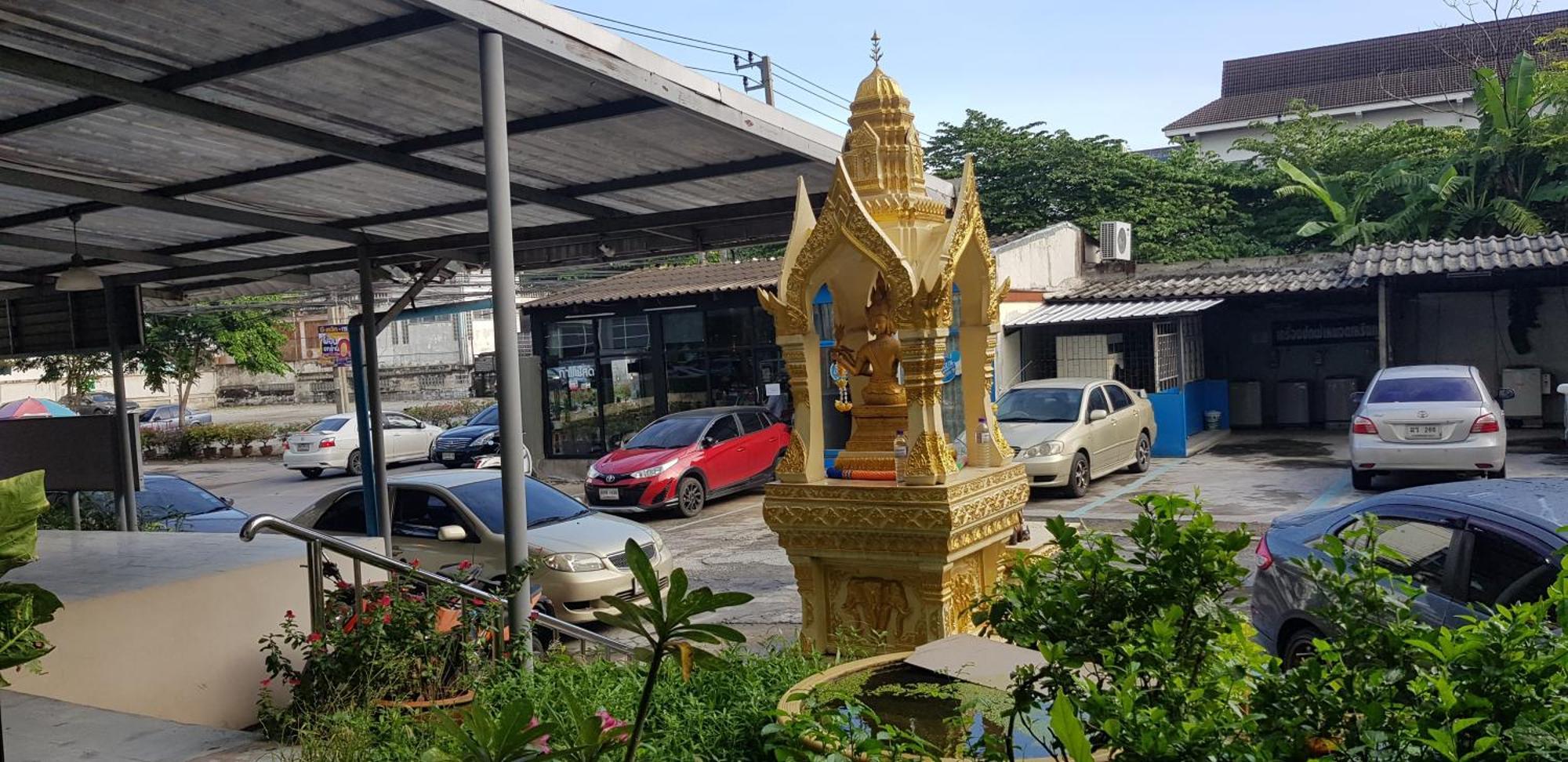 曼谷 Win Mansion汽车旅馆 客房 照片